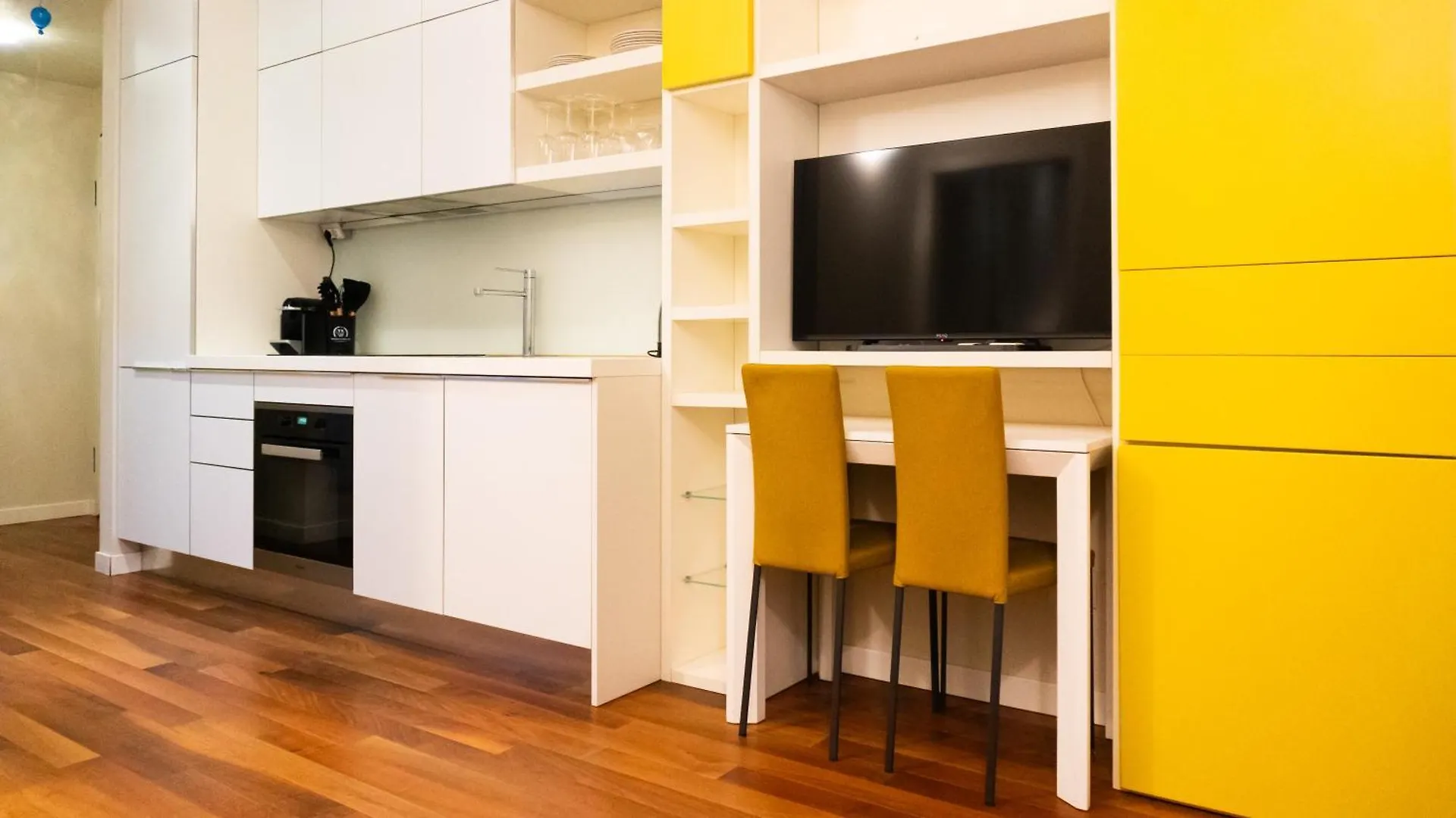 Ideal Rent - Porta Nuova 24 Milán 0*,